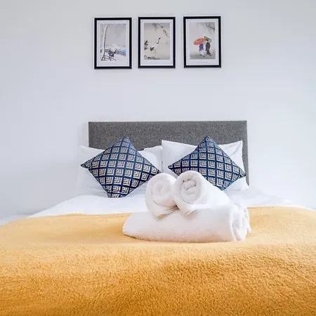 Serene Luxury 5 Star City Centre By Your Perfect Short Lets With Netflix & Fast Wifi Дом отдыха *